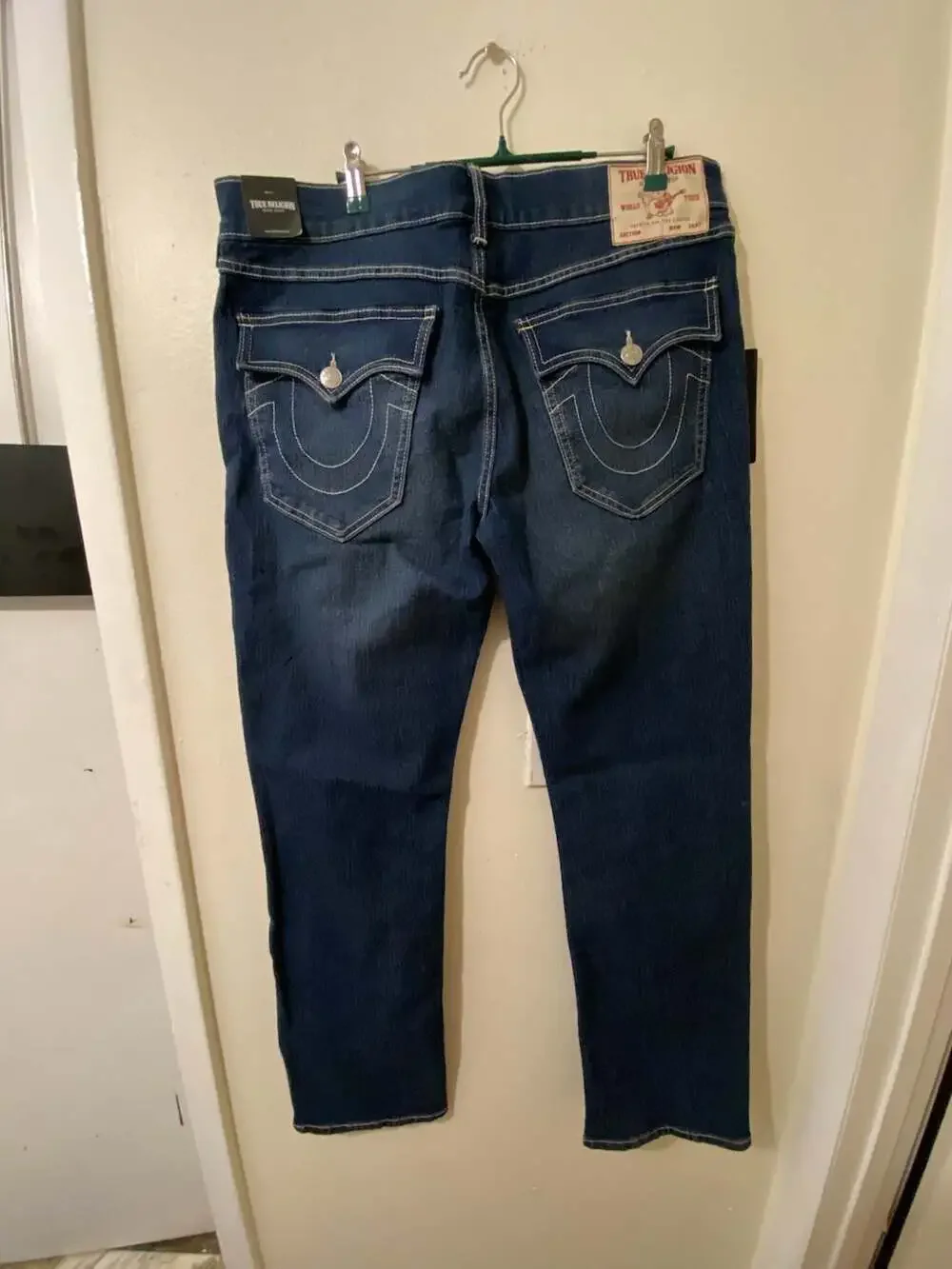True Religion Men's Ricky SN Flap Relaxed Straight Jeans